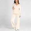 Eline | Luksusowy Zestaw Odzieży Domowej z Przytulnymi Spodniami i Dekoltem w Serek Loungewear Set Warschau Fashion Beżowy XS