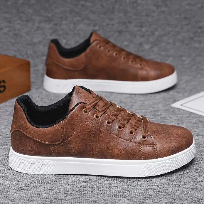 Komfortowe męskie buty sznurowane z wygodną podeszwą