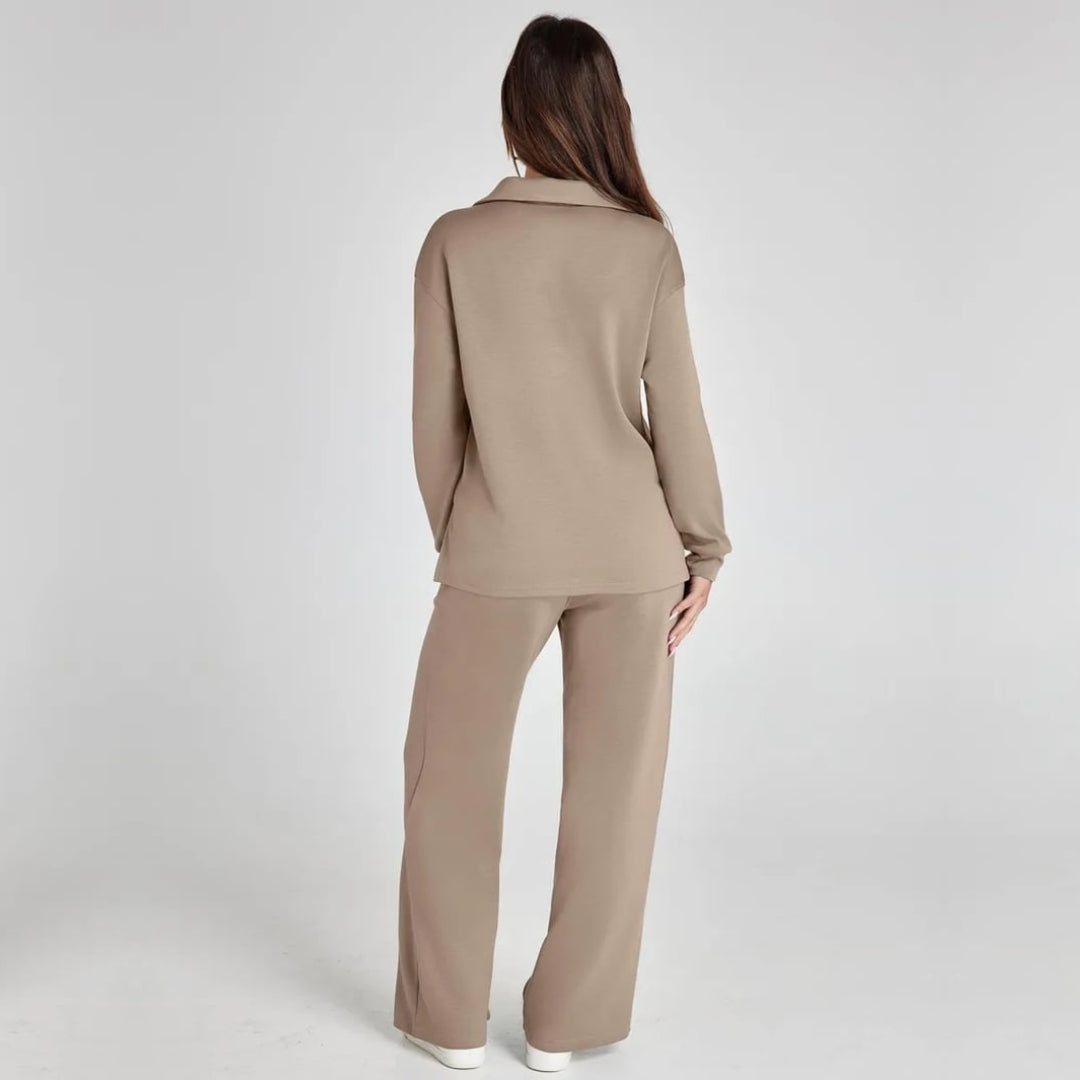 Eline | Luksusowy Zestaw Odzieży Domowej z Przytulnymi Spodniami i Dekoltem w Serek Loungewear Set Warschau Fashion