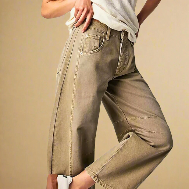 Cropped Jean z Detalami na Kolanach i Zapięciem na Guzik w Talii broek WarschauFashion