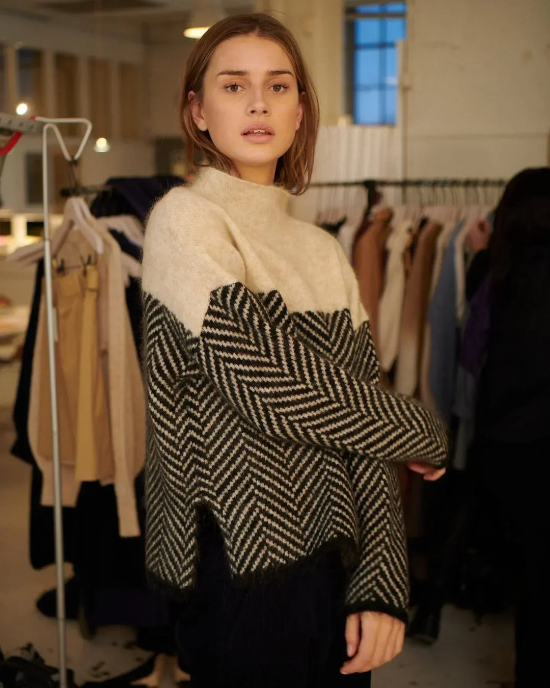 Paulina™ - Sweter z wysokim dekoltem