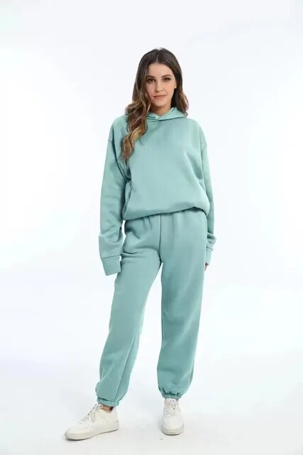 Komplet dresowy dla kobiet: bluza i spodnie dresowe
