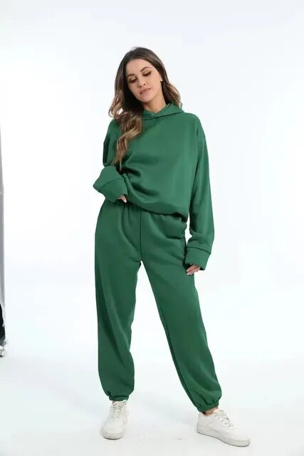 Komplet dresowy dla kobiet: bluza i spodnie dresowe