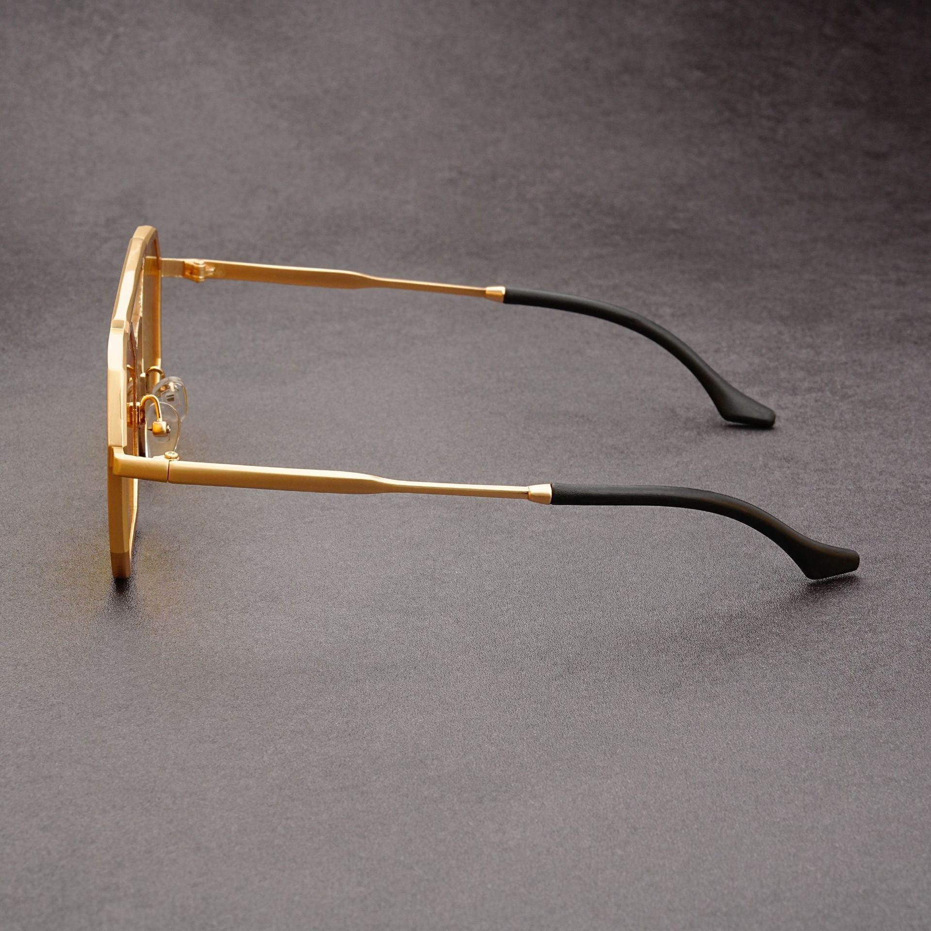 Stylowe męskie okulary przeciwsłoneczne