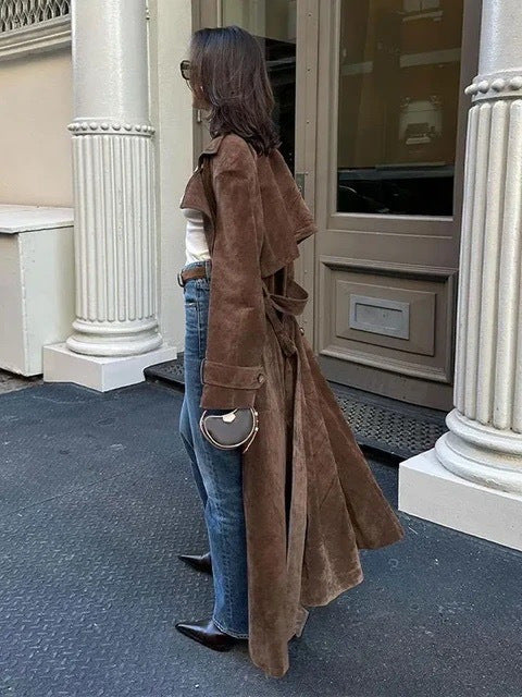 Stylowy Długi Płaszcz Zamszowy Camilla Trench Coat Women Warschau Fashion