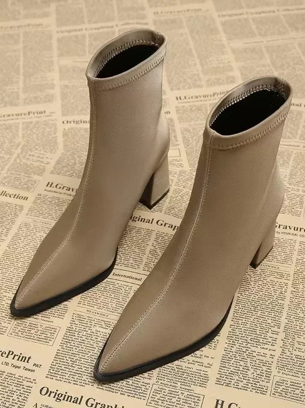 ANGEL | Eleganckie Aksamitne Botki Damskie Ze Spiczastym Noskiem - Stylowe & Wygodne Warschau Fashion Khaki 35