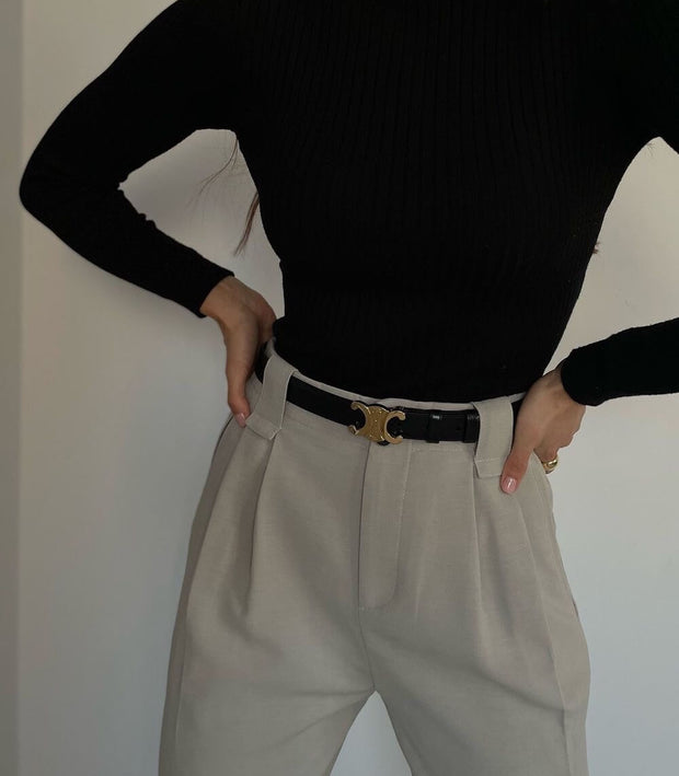 WW - Elegancki damski pasek z złotą klamrą moda-monica20240729 Warschau Fashion