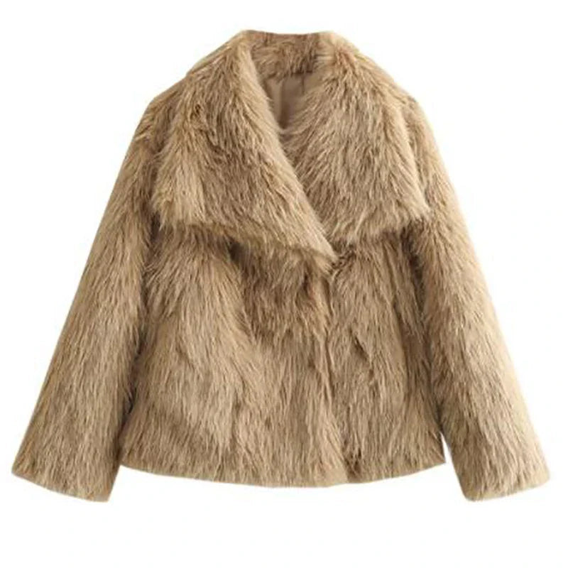 Krótkie Sztuczne Futro dla Kobiet – Elegancki Zimowy Płaszcz na Casualowe i Półformalne Okazje Jacket Warschau Fashion Beżowy XS