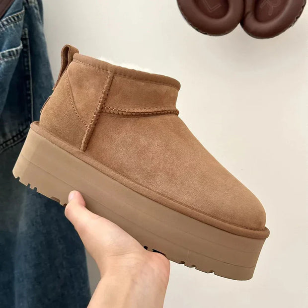 Ultra Mini Ugg Damskie – Przytulne Botki na Platformie z Futrzanym Akcentem Women's Shoes Warschau Fashion