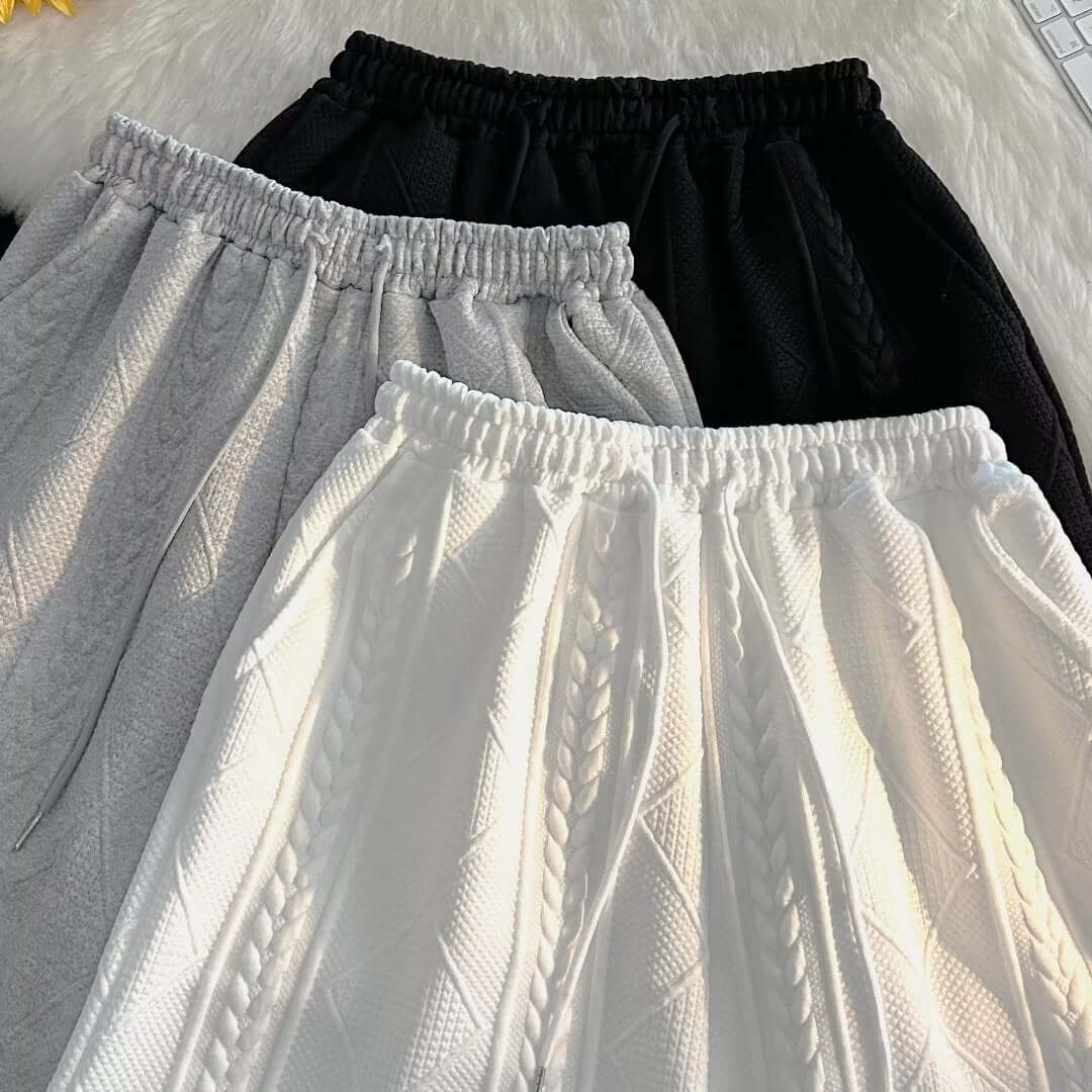 Męski garnitur w luźnym fasonie z krótkimi rękawami