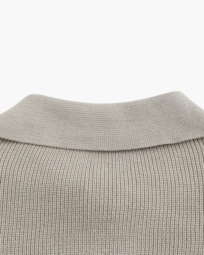 Sweter Cesare z zamkiem do połowy