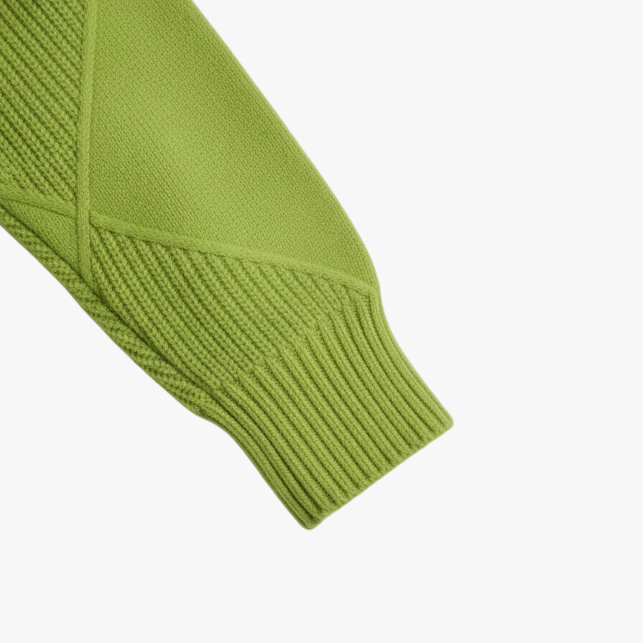 Irena | Damski sweter z wysokim prążkowanym kołnierzem i diamentowym splotem Swetry Warschau Fashion