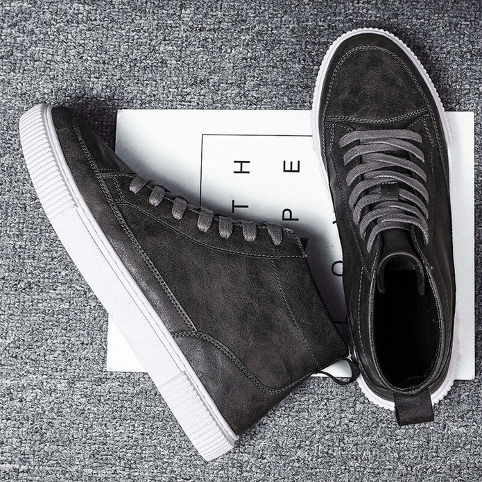 Sznurowane buty męskie