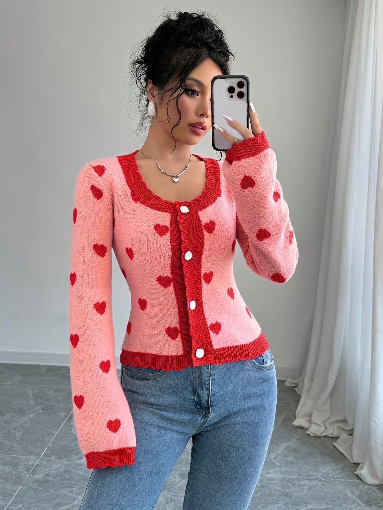 Lotte | Elegancki kardigan w serca w czerwono-różowej kolorystyce dla kobiet Warschau Fashion