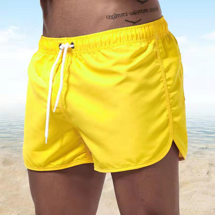 Komfortowe męskie kąpielówki idealne na relaksujące plażowe wyjazdy